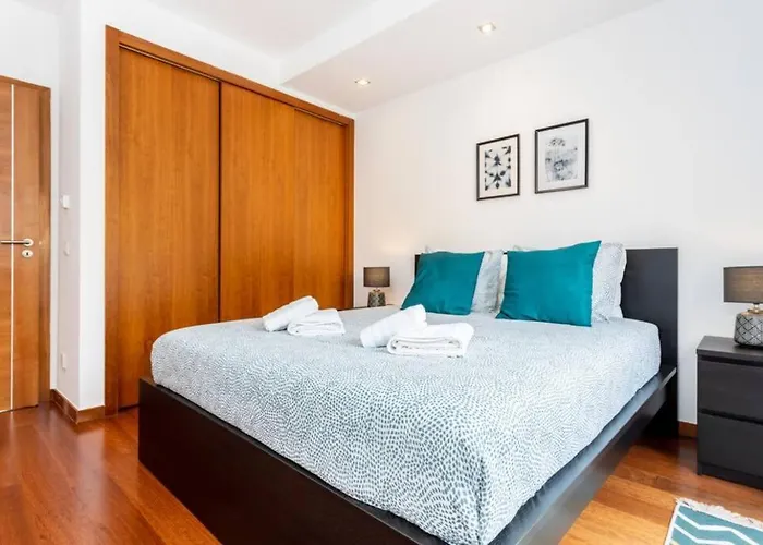 Baia Da Luz- Ground Floor Apartment