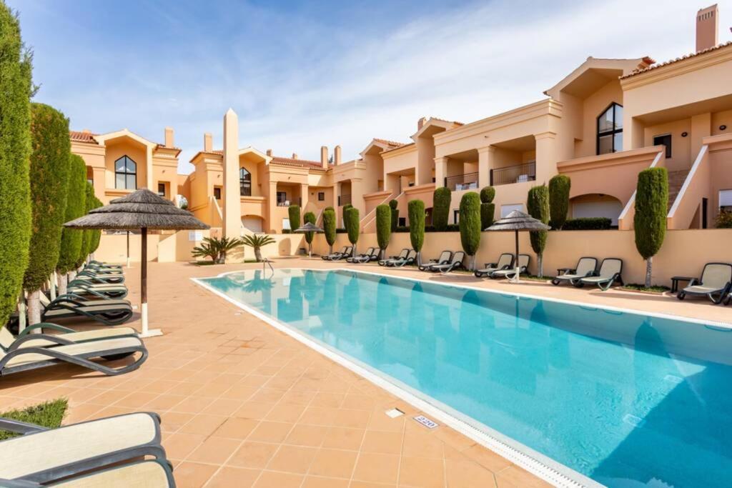 Baia Da Luz- Ground Floor Apartment